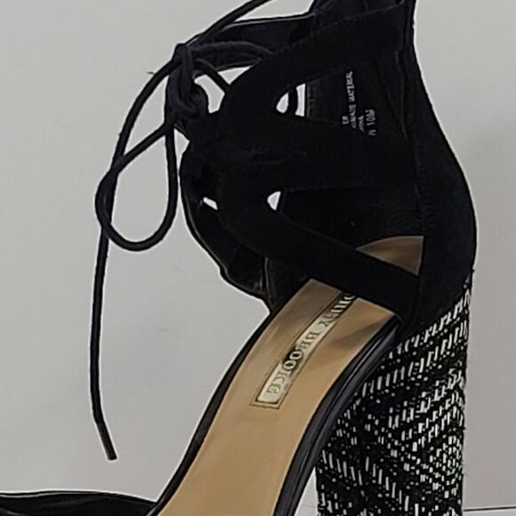 Audrey Brooke Black Ankle Suedette Block Heel Shoe - Picture 9 of 10